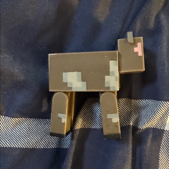 Minecraft Cow Action Figure - Picture 3 of 4